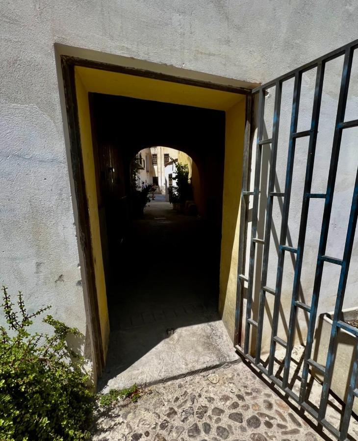 Vicolo Del Vento Casa Ponente Apartment Палермо Екстериор снимка